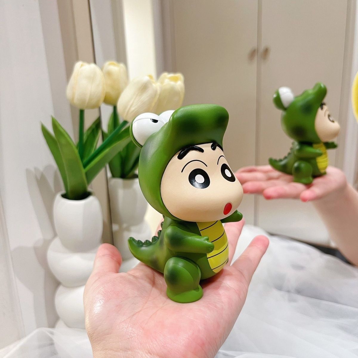 Desk Setup Design - Figurine Crayon Shin-chan au design mignon