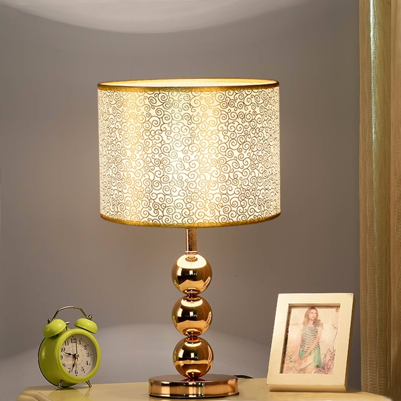 Lampe de Table Simple et créat - Desk Setup Wallpaper avis et prix